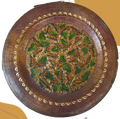 Plato de cobre con mariposas